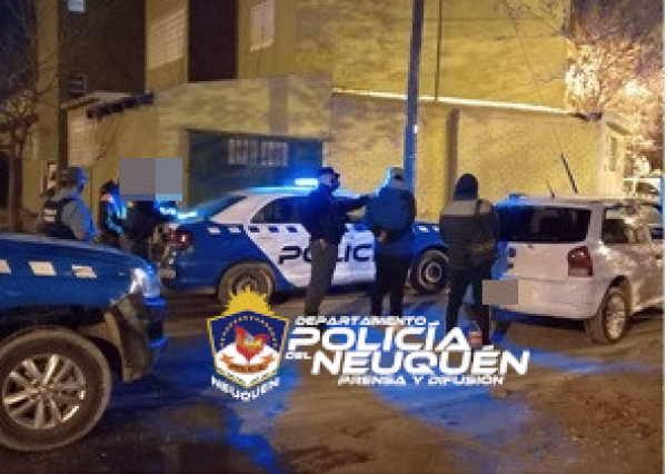 Personal Policial de la Cría. 21°: Demoran a sujetos y secuestran vehículos en distintas intervenciones