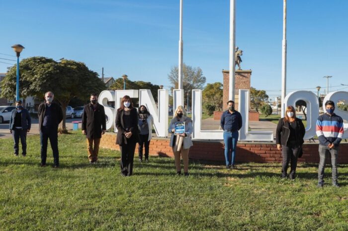 La ministra Marisa Focarazzo entregó el Plan de Desarrollo Turístico Recreativo de Senillosa