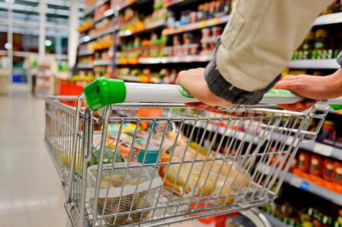 El Gobierno lanzó Súper Cerca con 70 productos a precios congelados hasta fin de año