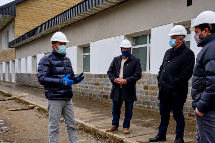 Gutiérrez recorrió obras en el sur provincial
