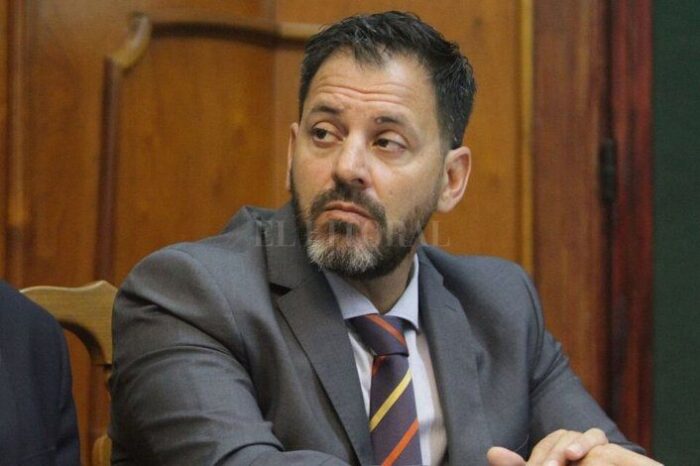 Escandalo: Un juez de Santa Fe liberó a un acusado de violar a una mujer porque usó preservativo