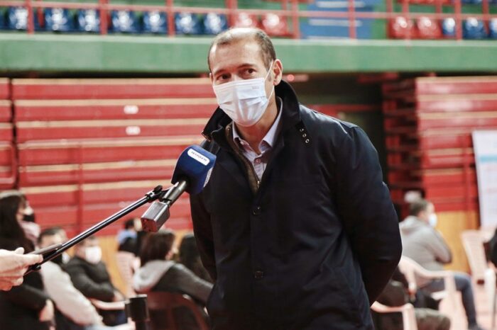 COVID: el gobernador destacó la baja de contagios