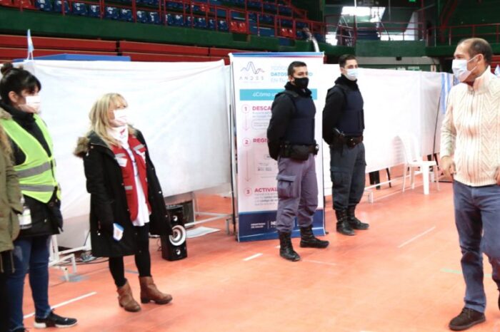 Gutiérrez aseguró que en la provincia “avanza a muy buen paso el proceso de vacunación”