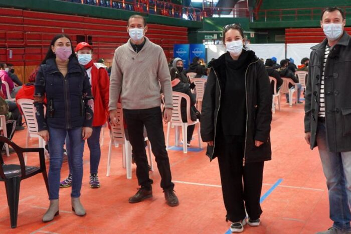 El gobernador destacó el avance de la campaña de vacunación contra el Covid-19