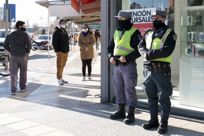 Por no usar barbijo, 33 personas fueron multadas