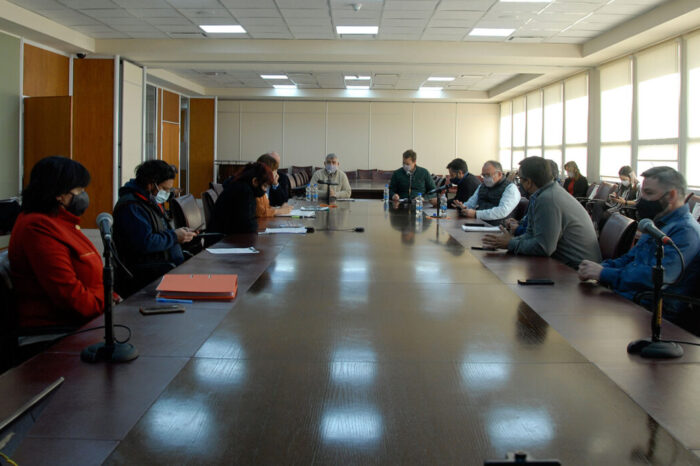 Despacho a favor de las fuentes laborales de Cerámica Neuquén
