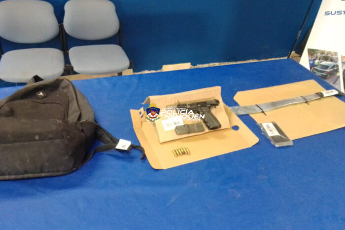DSA: Allanamientos con secuestro de arma de fuego, automóvil y elementos de interés.