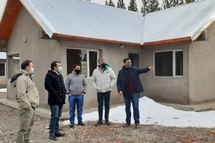 Supervisaron obras de 71 viviendas en el centro y norte de la Provincia