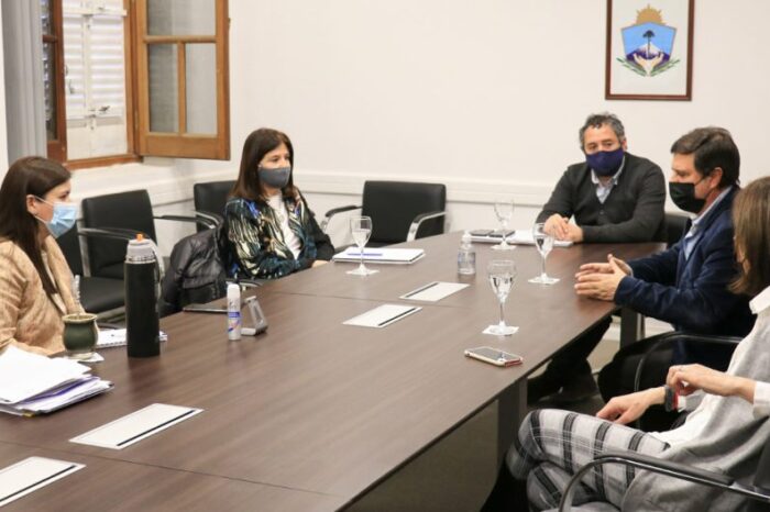 La ministra Merlo recibió a integrantes de CONIN Neuquén