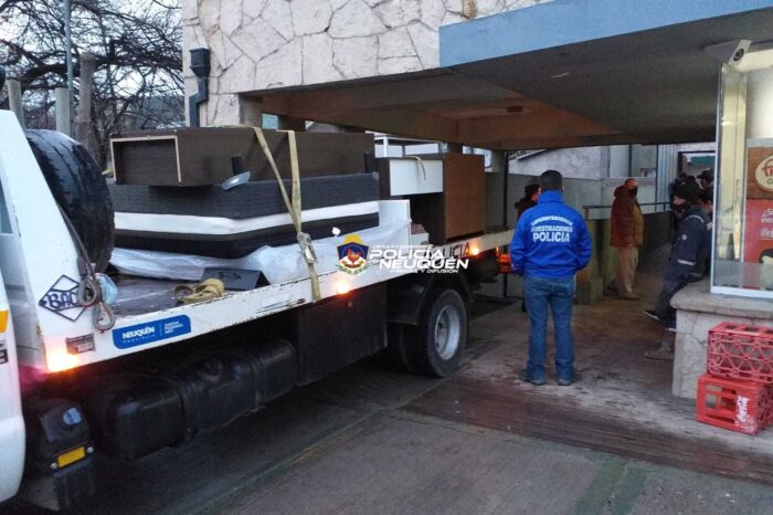 San Martín de los Andes: Allanamiento con secuestros.