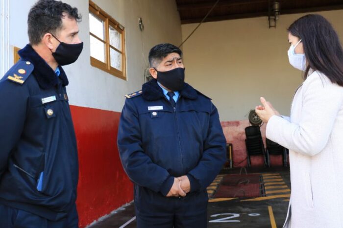 Merlo visitó el cuartel central en el 74º aniversario de Bomberos de Policía