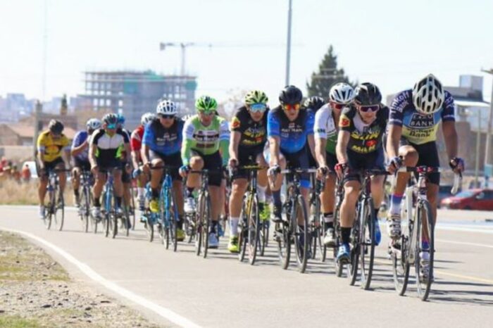 Zárate se quedó con la carrera ciclística en Ciudad Deportiva