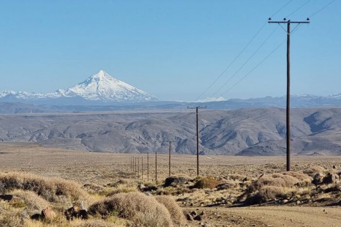 Recorrieron la obra de Electrificación Rural en la zona Sur