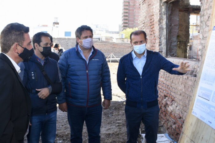 Gutiérrez recorrió las obras que se ejecutan en la Usina Cultural