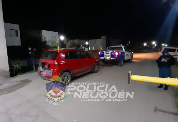 Demoran a un hombre por atentado, resistencia a la autoridad y dañar un móvil policial