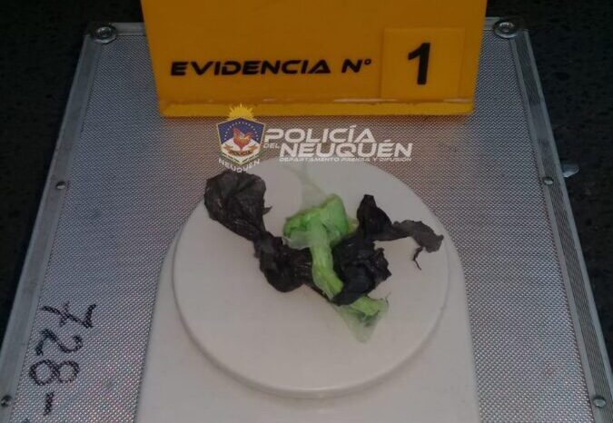 Cría. 2°: Demoran a un joven  con estupefacientes en su poder