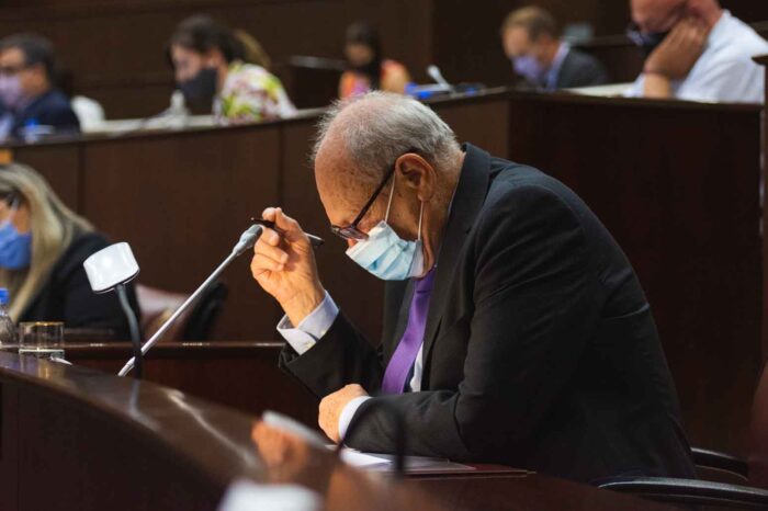 Repudian expresiones de Aníbal Fernández contra Nik