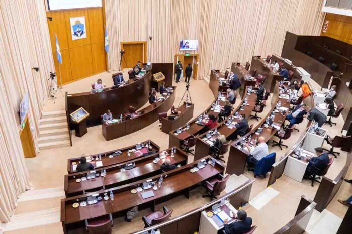 Destacan conmemoración del aniversario de la Biblioteca de la Legislatura y su función social