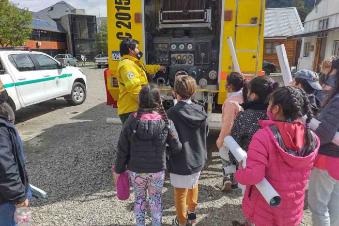 La Brigada Educativa del Parque Nacional Lanín concientiza a los más chicos sobre la prevención de incendios forestales