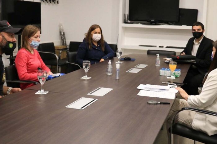 Vanina Merlo recibió a dirigentes de la Federación de Productores de Fruta de Río Negro y Neuquén