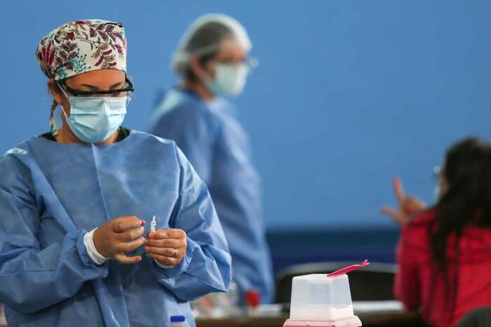 En noviembre, la provincia llegará al 80% de inmunidad