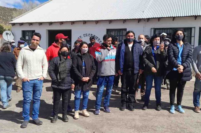 Avanza el abastecimiento de agua y fortalecimiento ganadero para la comunidad Millaín Currical