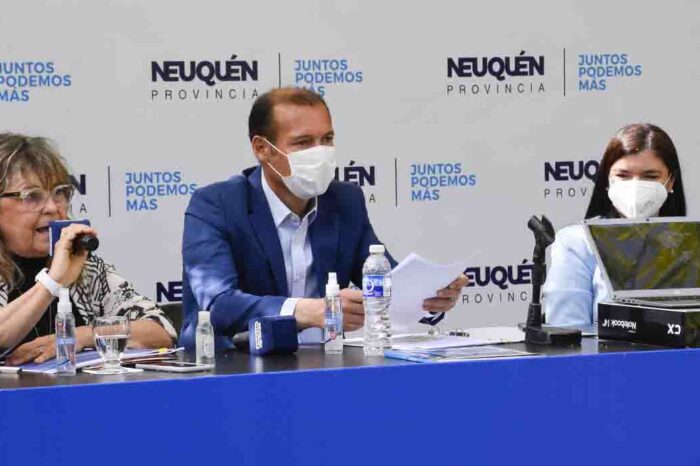 La provincia impulsa la ciudadanía digital con adquisición de nuevas notebooks para estudiantes de secundaria
