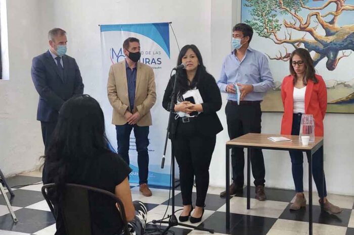 Taller en Lengua de Señas Argentinas para el Ministerio de las Culturas