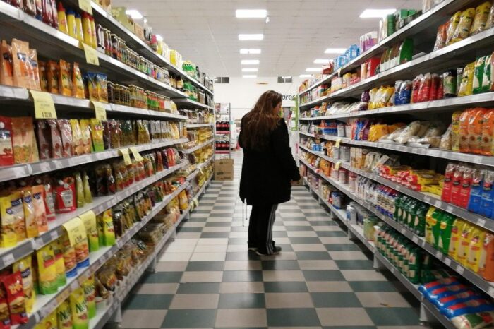 Los precios de 1247 productos de consumo masivo se mantendrán estables por 90 días