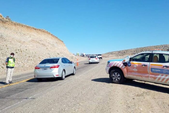 Más de 2.500 vehículos por hora en las rutas neuquinas durante el fin de semana largo
