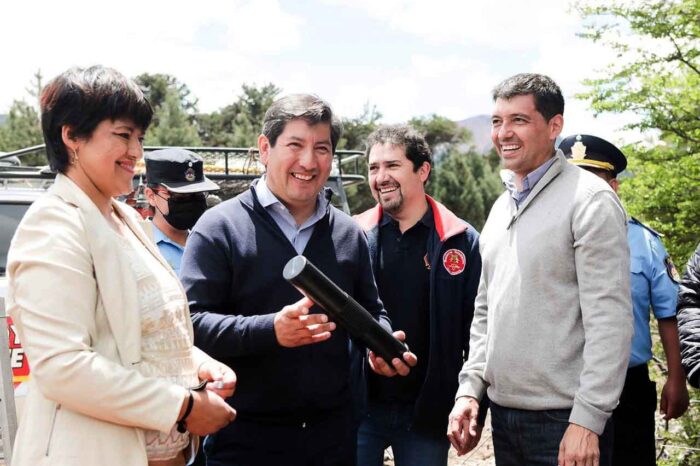 Con aporte de la Legislatura, los Bomberos Voluntarios de Moquehue tendrán un destacamento propio para funcionar