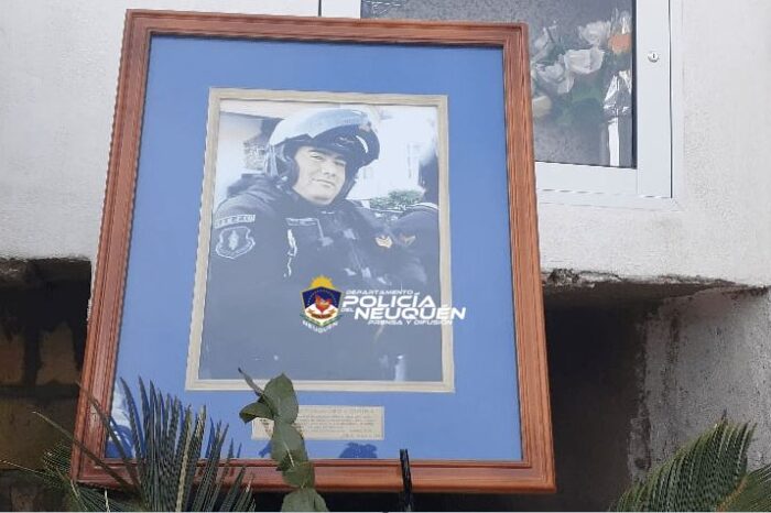 Ceremonia por el 1er Aniversario de la muerte del Sargento Primero (Post Mortem) Daniel Alberto MELO