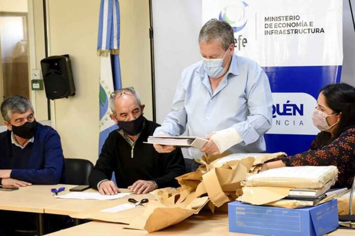 Adjudicaron las obras de servicios en La Familia y Z1 en la ciudad de Neuquén