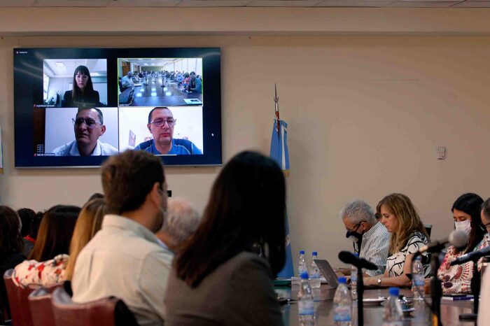 Funcionarios del EPEN explicaron el nuevo CCT que será tratado por la Cámara esta tarde