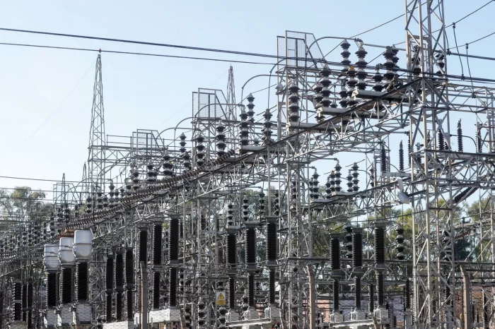 El Gobierno prevé un aumento del 20% en promedio en las tarifas de luz y gas en 2022