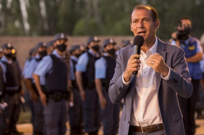 Gutiérrez asistió al egreso de 365 agentes penitenciarios, de seguridad y de bomberos de la Policía