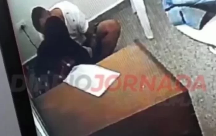 Escándalo en Chubut: investigan a una jueza por besarse con un condenado a perpetua