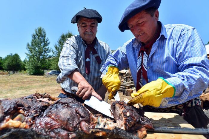 Se viene la Fiesta Regional del Asado con Cuero en Aluminé