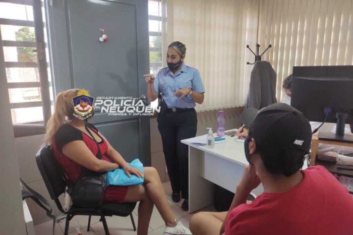 Policía recepcionó una denuncia mediante lenguaje de señas