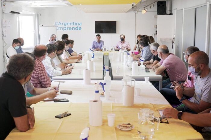 Koopmann se reunió con empresas locales y aseguró que el principal objetivo “es incentivar la creación de más empleo”
