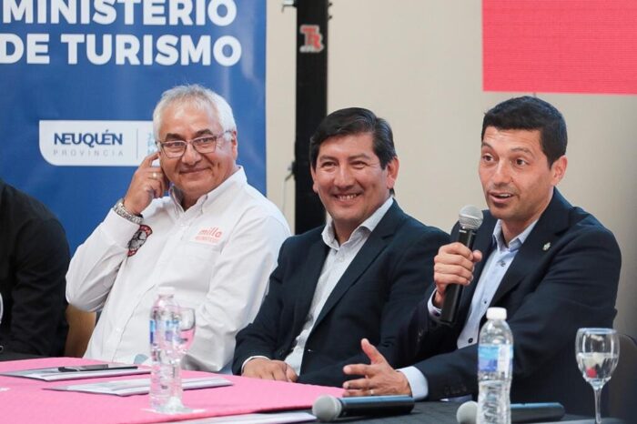 <strong>Koopmann encabezó el lanzamiento de la primera fecha del Rally Neuquino 2022 en Aluminé</strong>