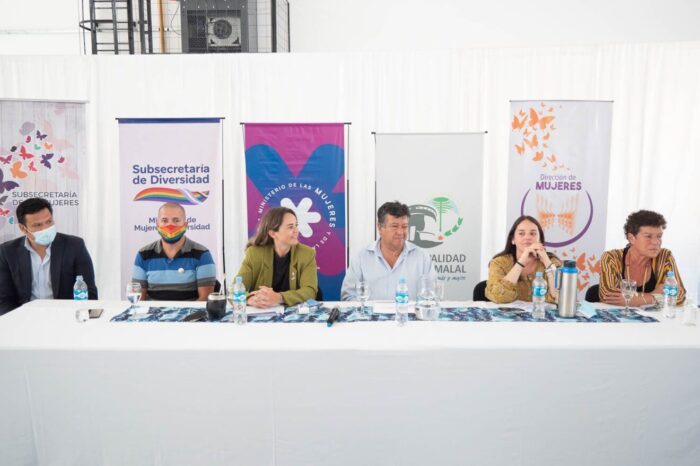 Ferraresso: “Tenemos que propiciar la equidad de género en cada uno de los ámbitos”