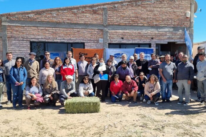 Provincia vinculó a productores forrajeros y ganaderos en una mesa de negocios