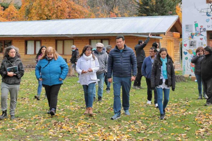 Llancafilo recorrió las escuelas rurales en San Martín de los Andes