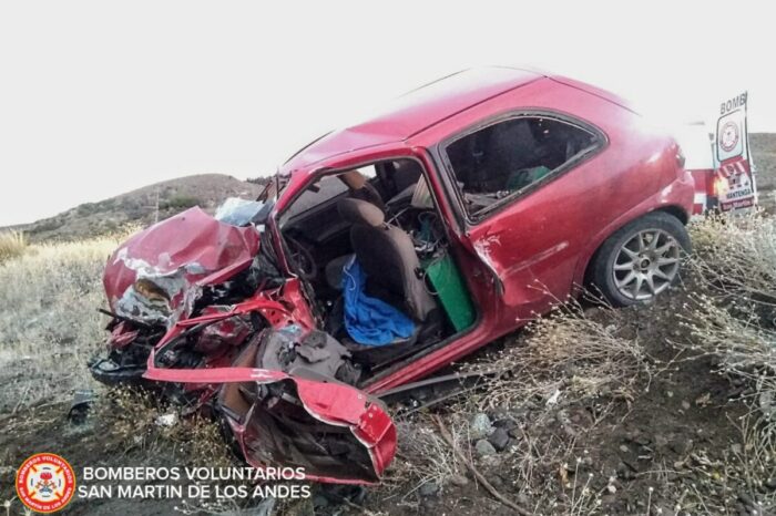 Choque frontal sobre la Ruta 40, cuatro personas fueron derivadas al hospital de San Martin de los Andes