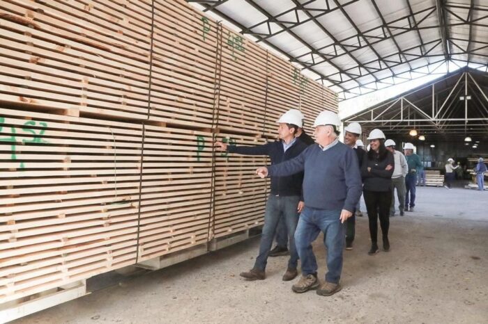 <strong>Koopmann: “Vamos a seguir trabajando para fortalecer a las empresas neuquinas”</strong>