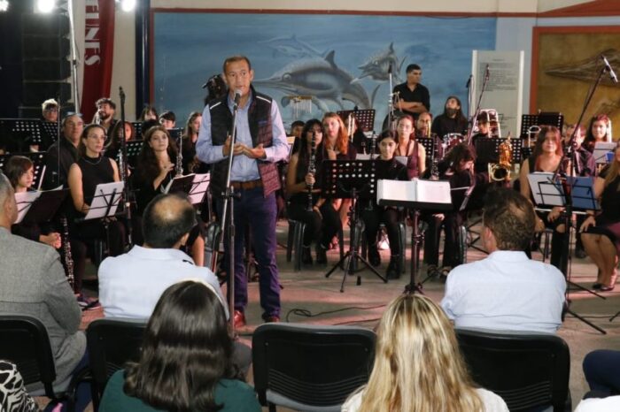 Más de 60 integrantes de orquestas infanto juveniles participaron de un encuentro en Plaza Huincul