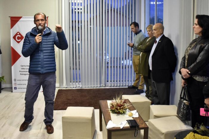 Gutiérrez destacó el trabajo coordinado de las cámaras de Villa La Angostura
