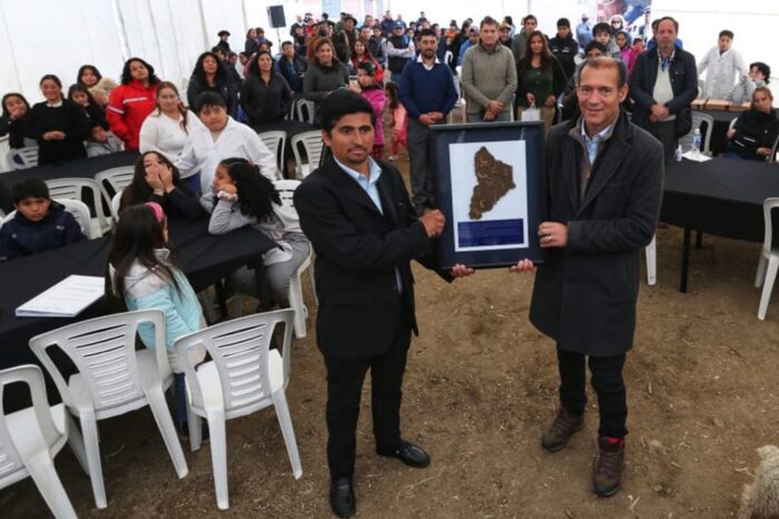 Inversiones educativas y deportivas, electrificación rural y un paseo costero para Pilo Lil