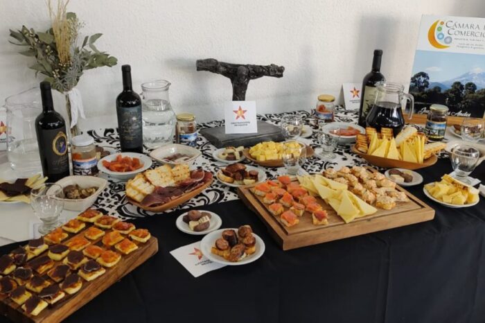 Se lanzó hoy en Neuquén capital la 3º edición de "Casteando Sabores"